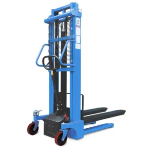 TESFH10 semi elektrische stapelaar van Tramag, 1000 kg hefvermogen en hefhoogte van 1600 en 2500 mm